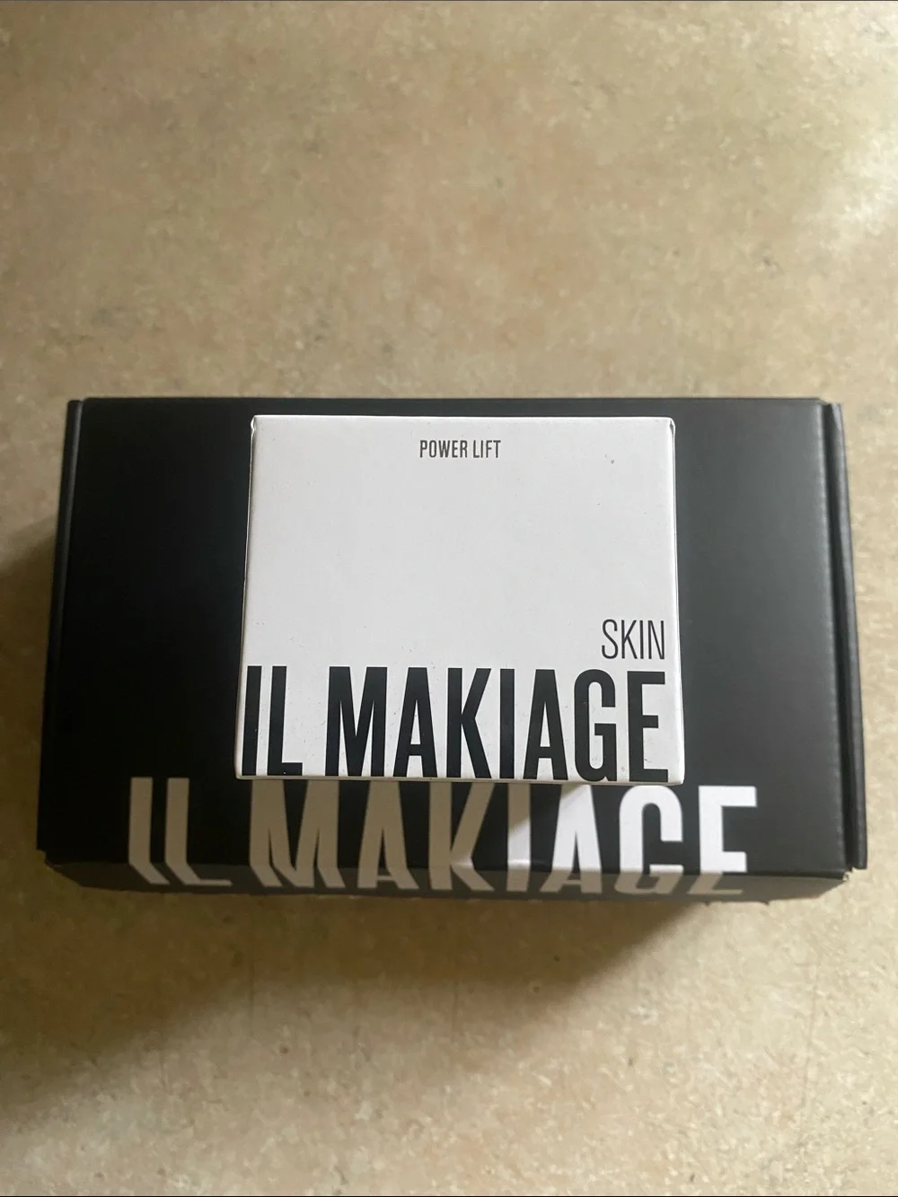 IL MAKIAGE POWER LIFT PLUMPING CREAM